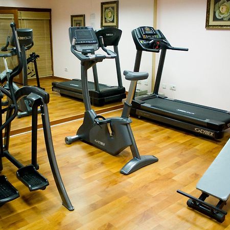 Atyrau Dastan Hotel Exteriér fotografie