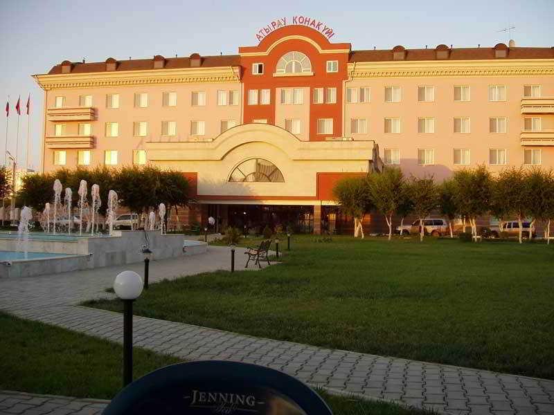 Atyrau Dastan Hotel Exteriér fotografie